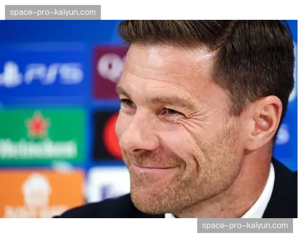 图片报:哈维·阿隆索进入皇马新帅候选名单,但本人倾向留队